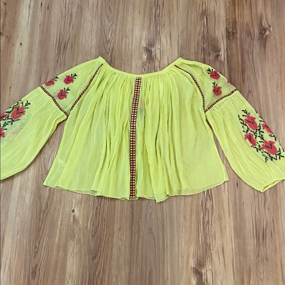 ❤️ HOST PICK ❤️ FREE PEOPLE embroidered cotton gauze peasant top with tassels M - Picture 4 of 14